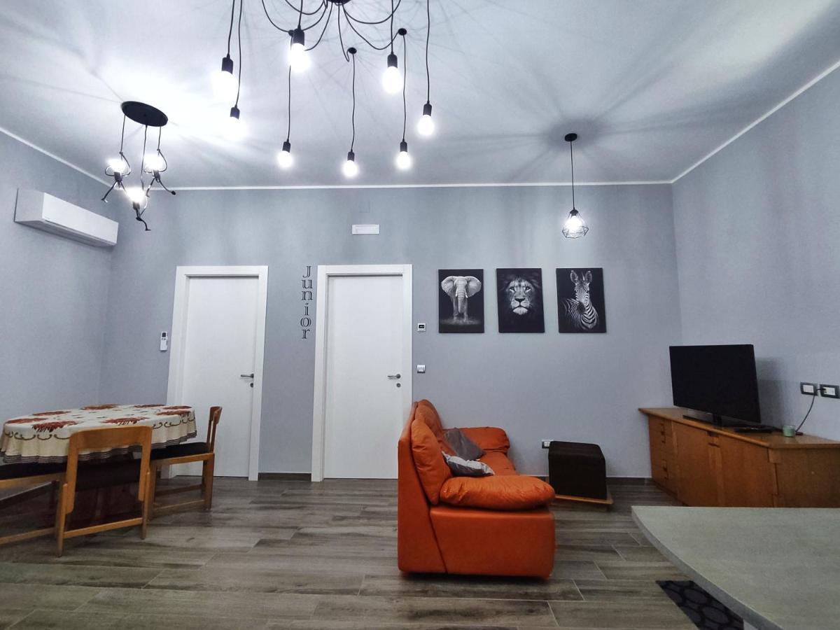 The Junior House - Casa Vacanza Lauria Inferiore Zewnętrze zdjęcie